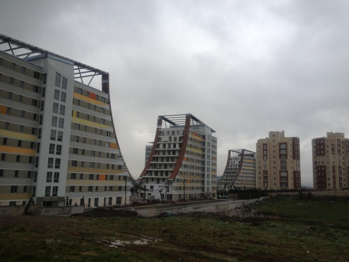 Östlicher Stadtrand Istanbuls, wenige Kilometer vom Flughafen Sabiha Gökcen entfernt