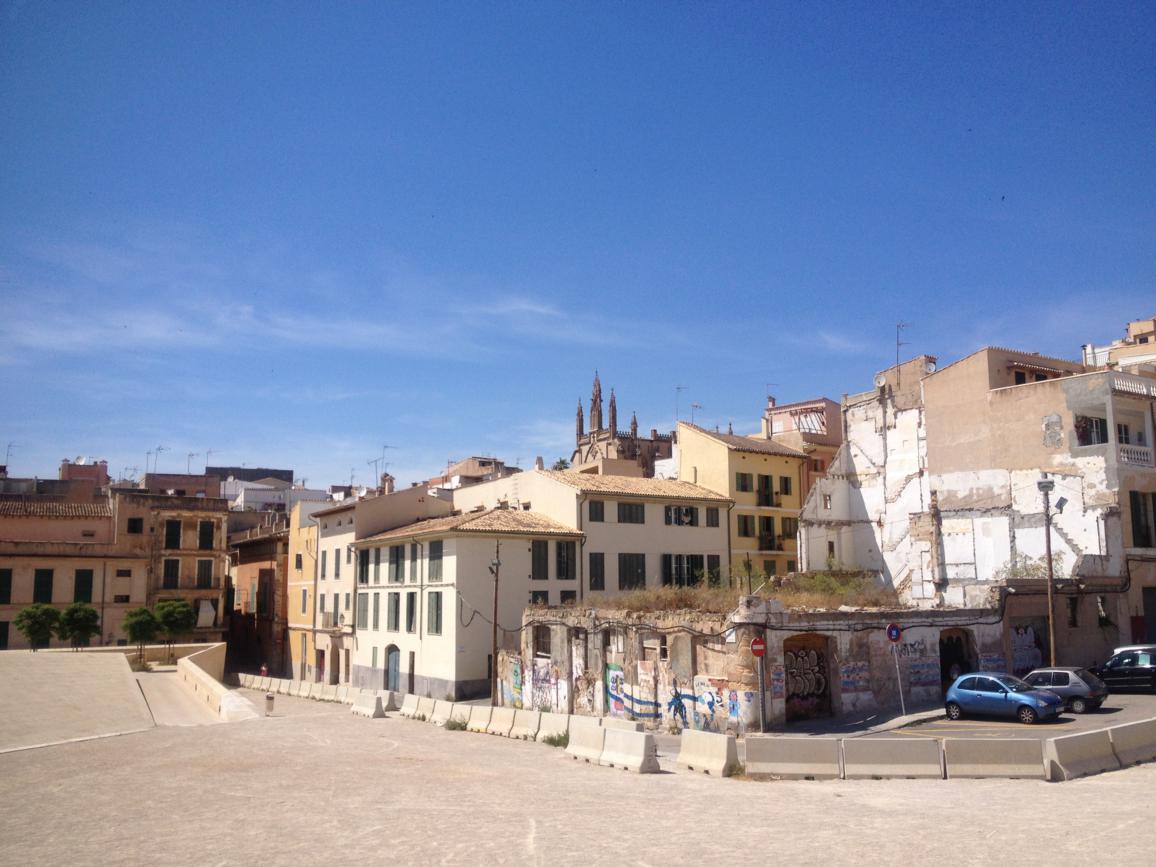 Palma: unmittelbar an die Bastion angrenzende Wohngegend, die (zumindest optisch) absolut nach meinem Geschmack ist