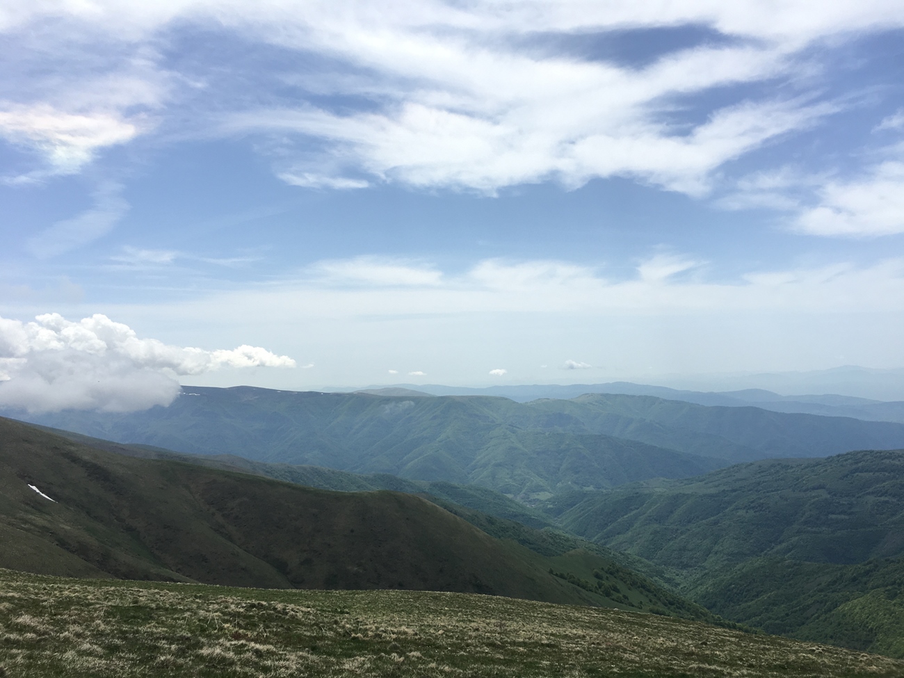 Ungef&auml;hr mittig im Tal liegt das abgeschiedene Hinterarsching-Nest namens "Topli Do" (cooler Ortsname... ), auf das BH und ich Bock haben, welches allerdings nur allzu zeitraubend mit dem T6 erreichbar ist und f&uuml;r unseren n&auml;chsten Besuch in dieser Top-Gegend vorgemerkt wird