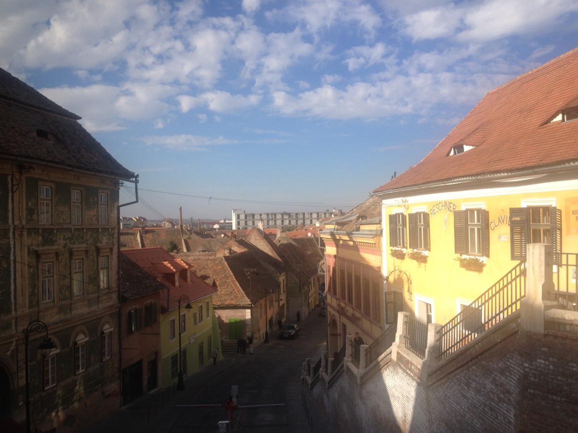 Blick von der Lügenbrücke stadtauswärts