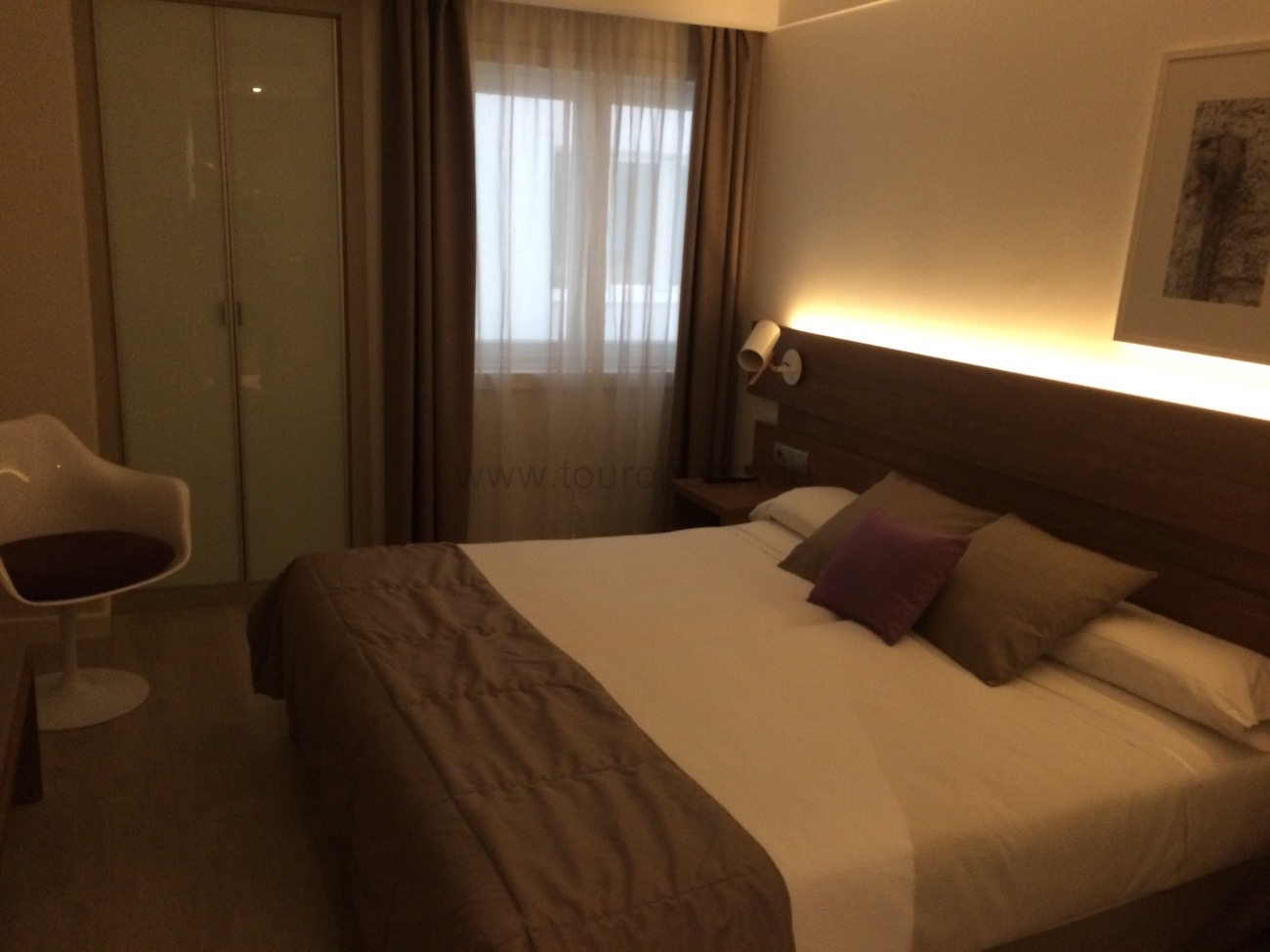 Wohlfühlzimmer im Hotel Gelmirez mit allem, was ich brauche und wünsche